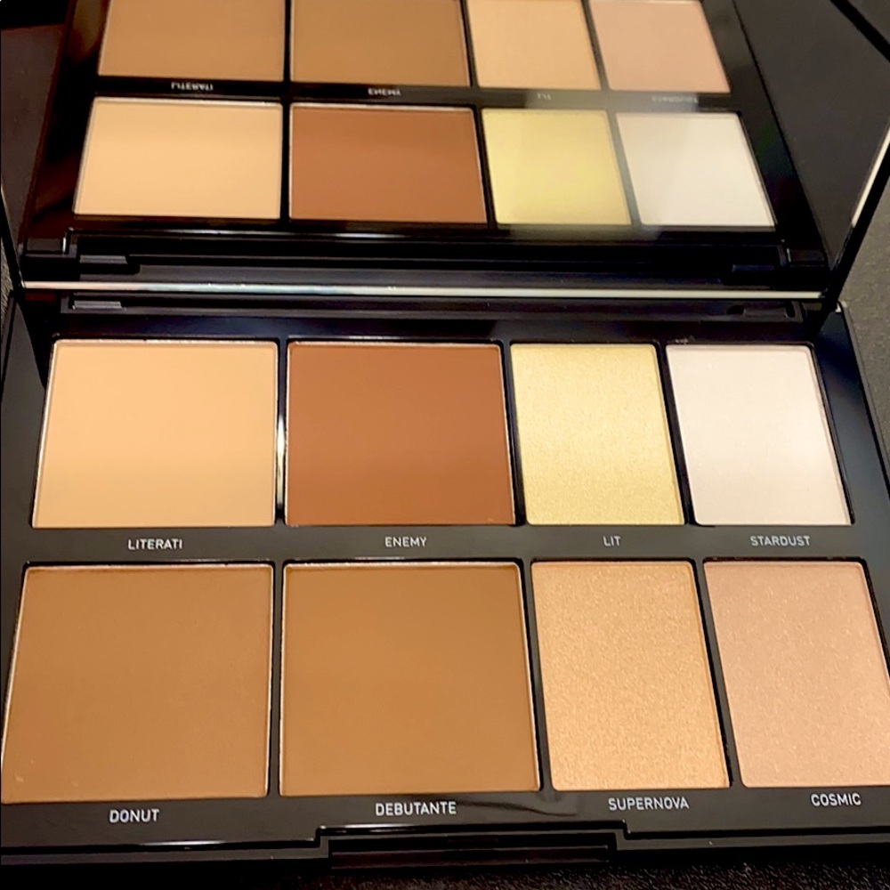 Morphe 8L contour and highlight palette